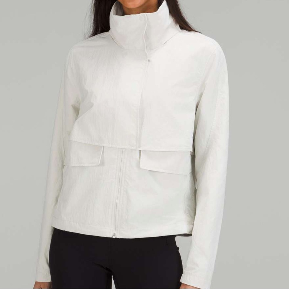 Lululemon Athletica Always Effortless Utility Jacket size 6 bone color